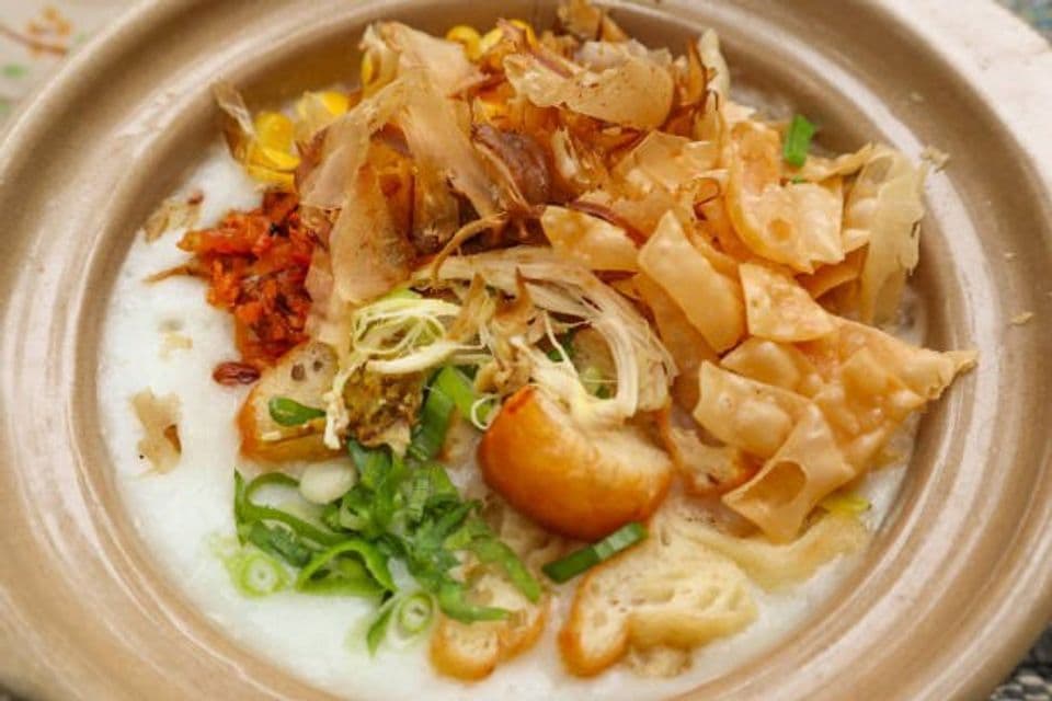 Lakukan Strategi Ini, Agar Usaha Bubur Ayam Laku Keras!