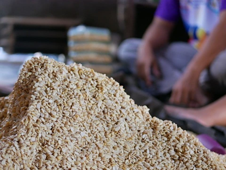 Kedelai Mengalami Kenaikan, Akankah Pelaku UKM Tempe Tahu Bertahan?