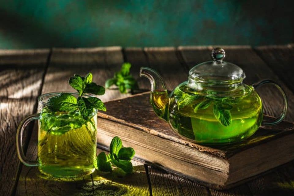 Dua Resep Minuman Herbal Teh Mint yang Mampu Mengatasi Kolesterol