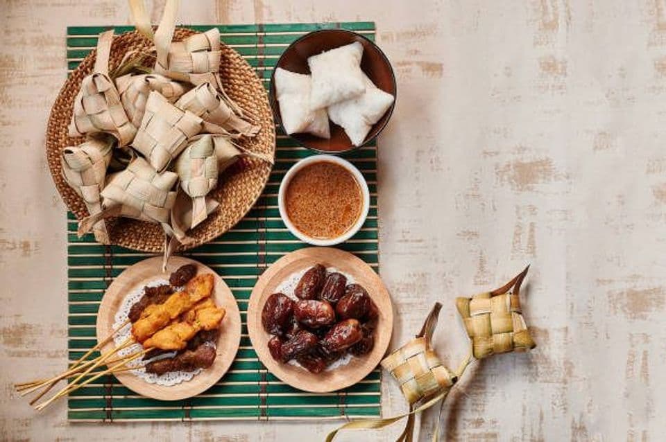 Tips Memasak Ketupat dengan Mudah dan Tidak Perlu Memakan Waktu yang Lama, Dijamin Hemat Gas