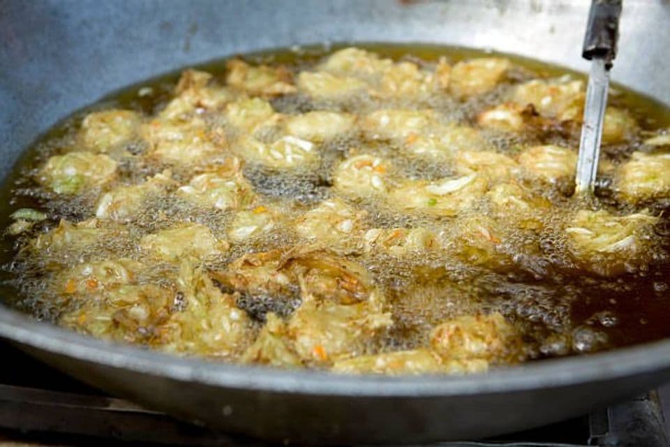 5 Cara Agar Hemat Minyak Ketika Memasak