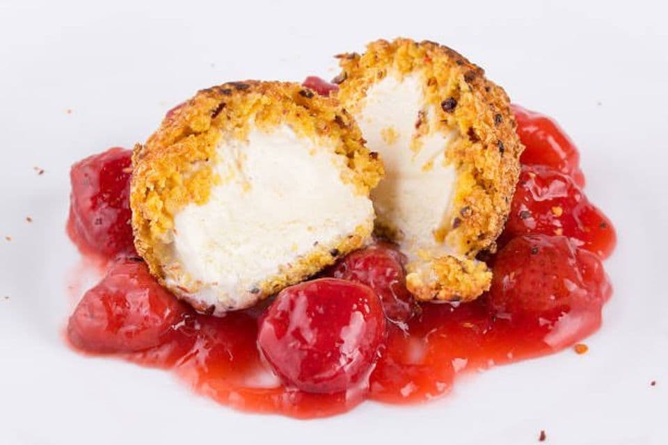 Ide Usaha Kuliner Unik Es Krim Goreng yang Bisa Kalian Coba, Nikmat Banyak Penggemar